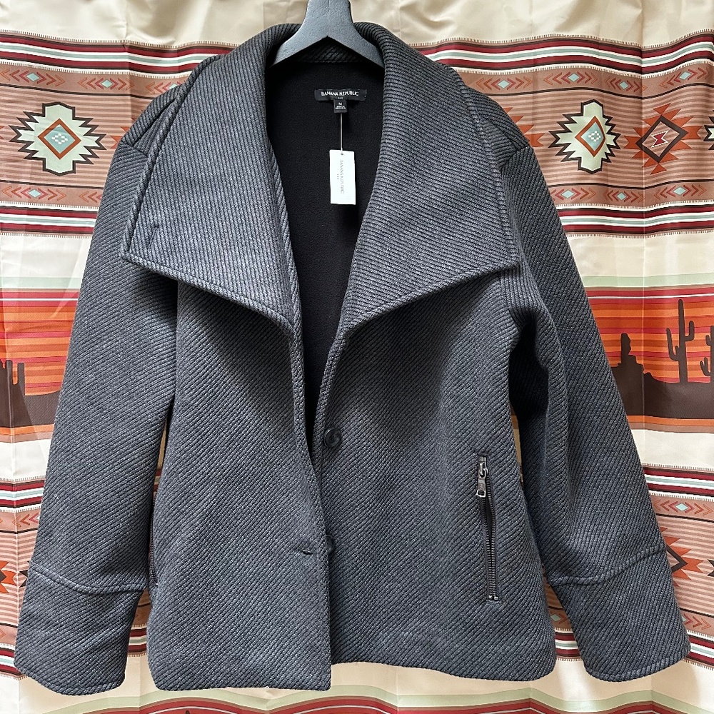 Banana Republic Women’s Coat NEW, NEVER WORN